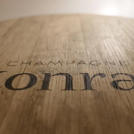 De La Vigneronne * Châtillon-sur-Marne