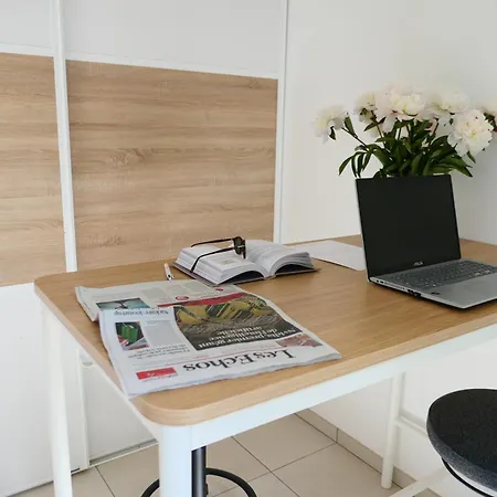 De La Vigneronne Châtillon-sur-Marne