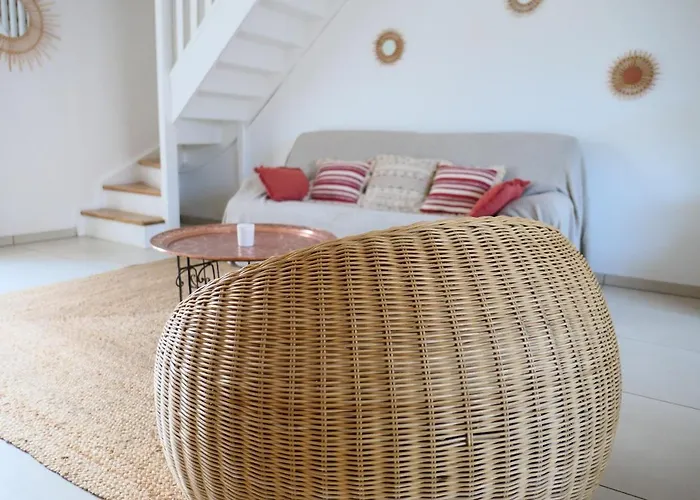 De La Vigneronne * Chatillon-sur-Marne